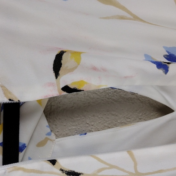 White House Black Market White Periwinkle Floral Keyhole Front Halter Maxi Dress - Picture 12 of 14